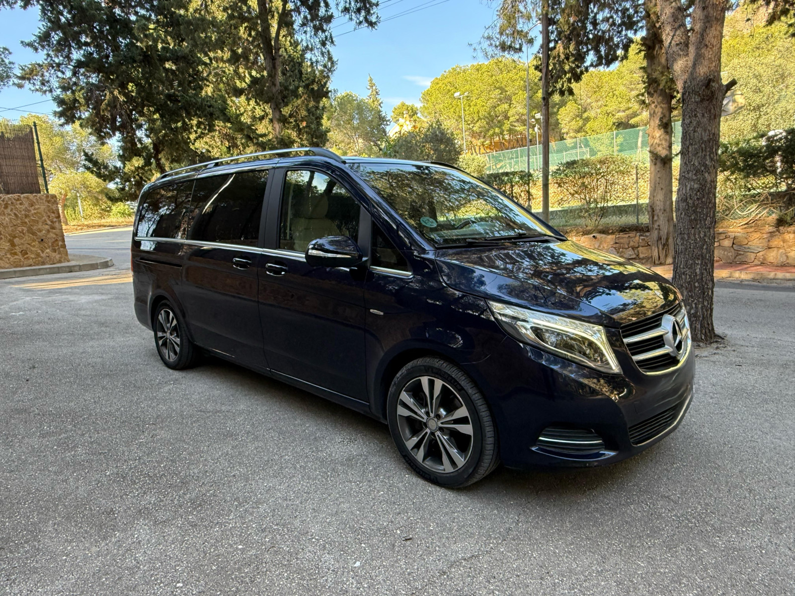 Mercedes V250 Avantgarde Adaptado para Personas con Movilidad Reducida (PMR) - Imagen 2